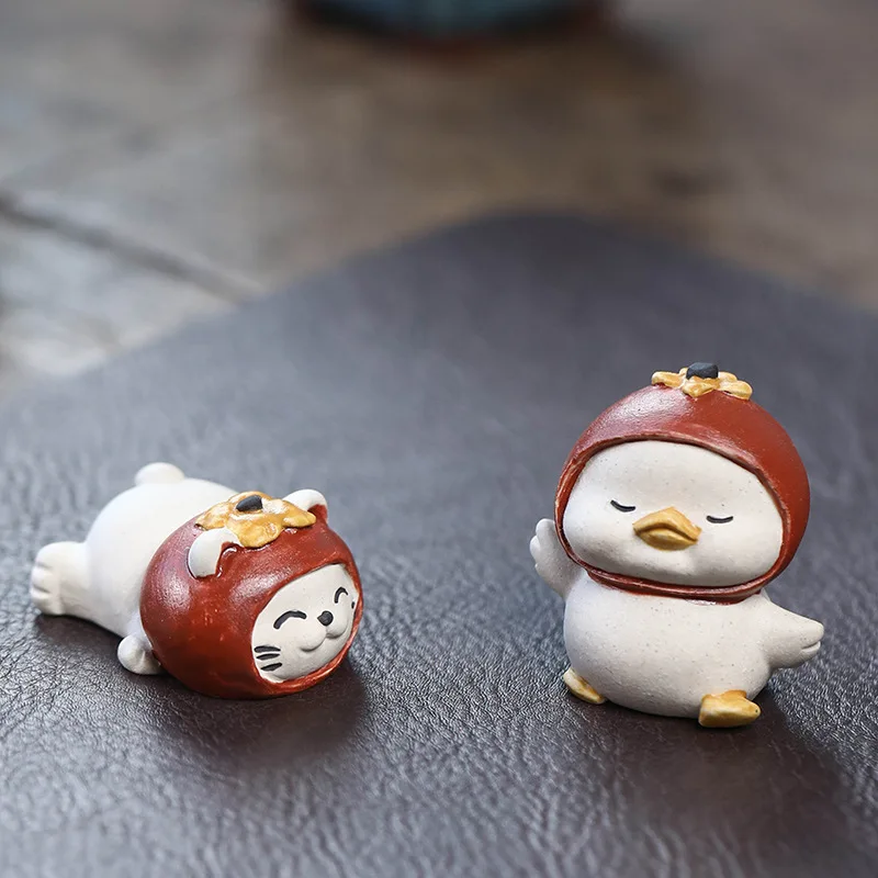 Handcrafted Purple Clay Tea Pets Including Cute Duck Persimmon and Fortune Cat Sculpting Texture Can Be Nourished and Polished