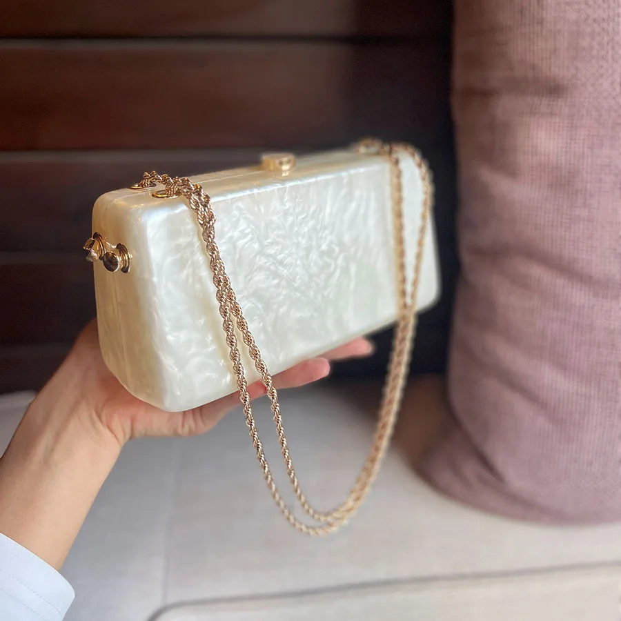 

New Fashionable Summer Beach Acrylic Evening Clutch Small Square Handbag for Women Single Shoulder and Crossbody