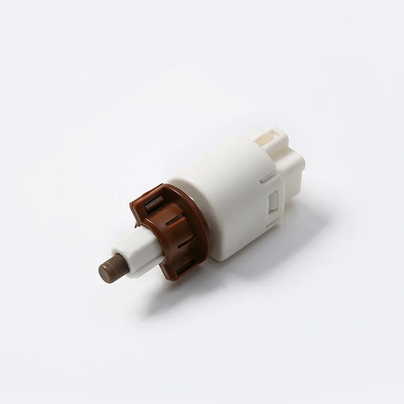 8434069025 Parking brake reversing light switch for Toyota auto parts