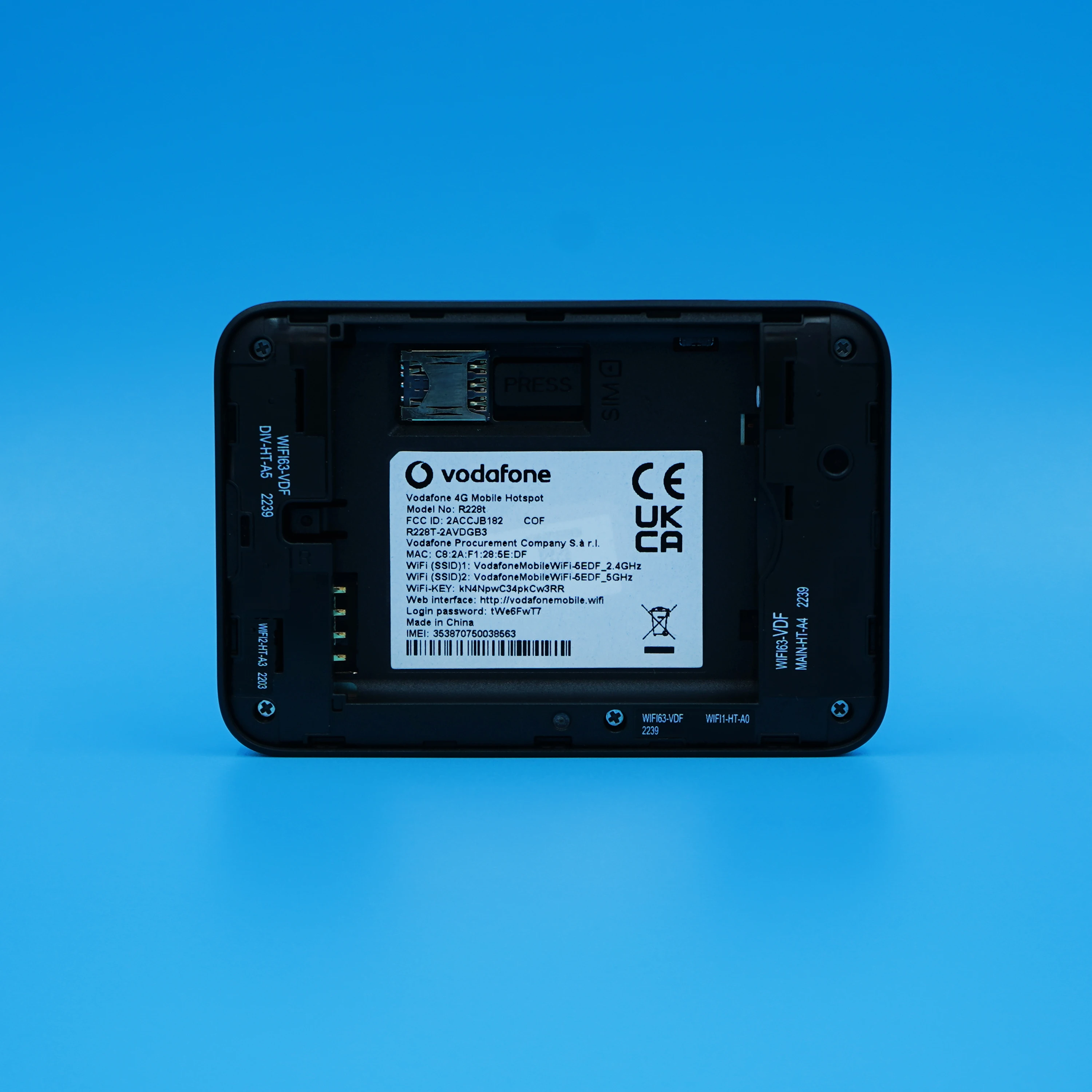 Мобильная точка доступа Alcatel R228t 4G LTE (новая 99%)