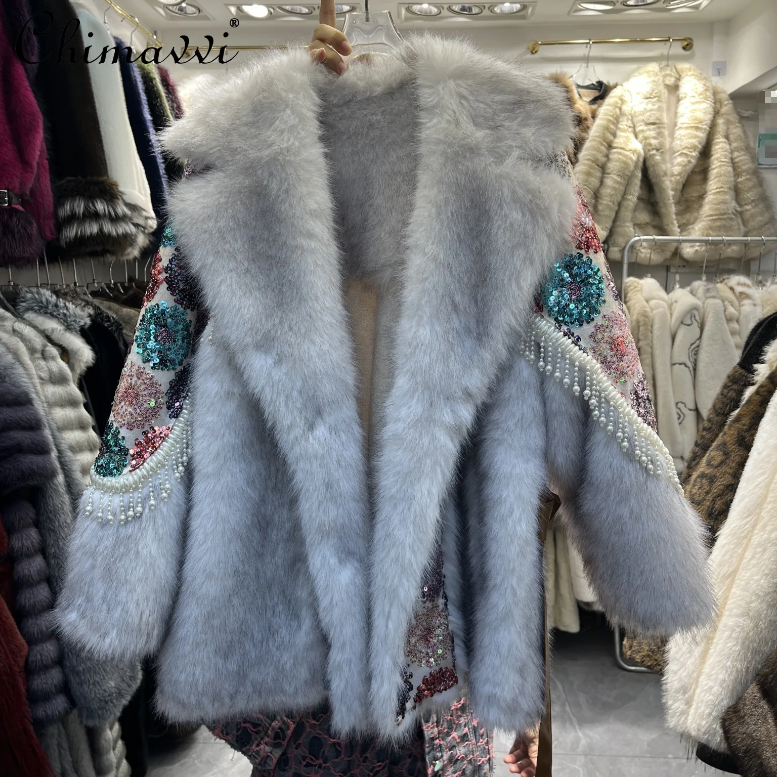 

Зимняя одежда 2025 года, новая модная шуба высокого класса, женская шуба с тяжелыми блестками, свободный крой, теплые элегантные куртки из искусственного меха с длинными рукавами