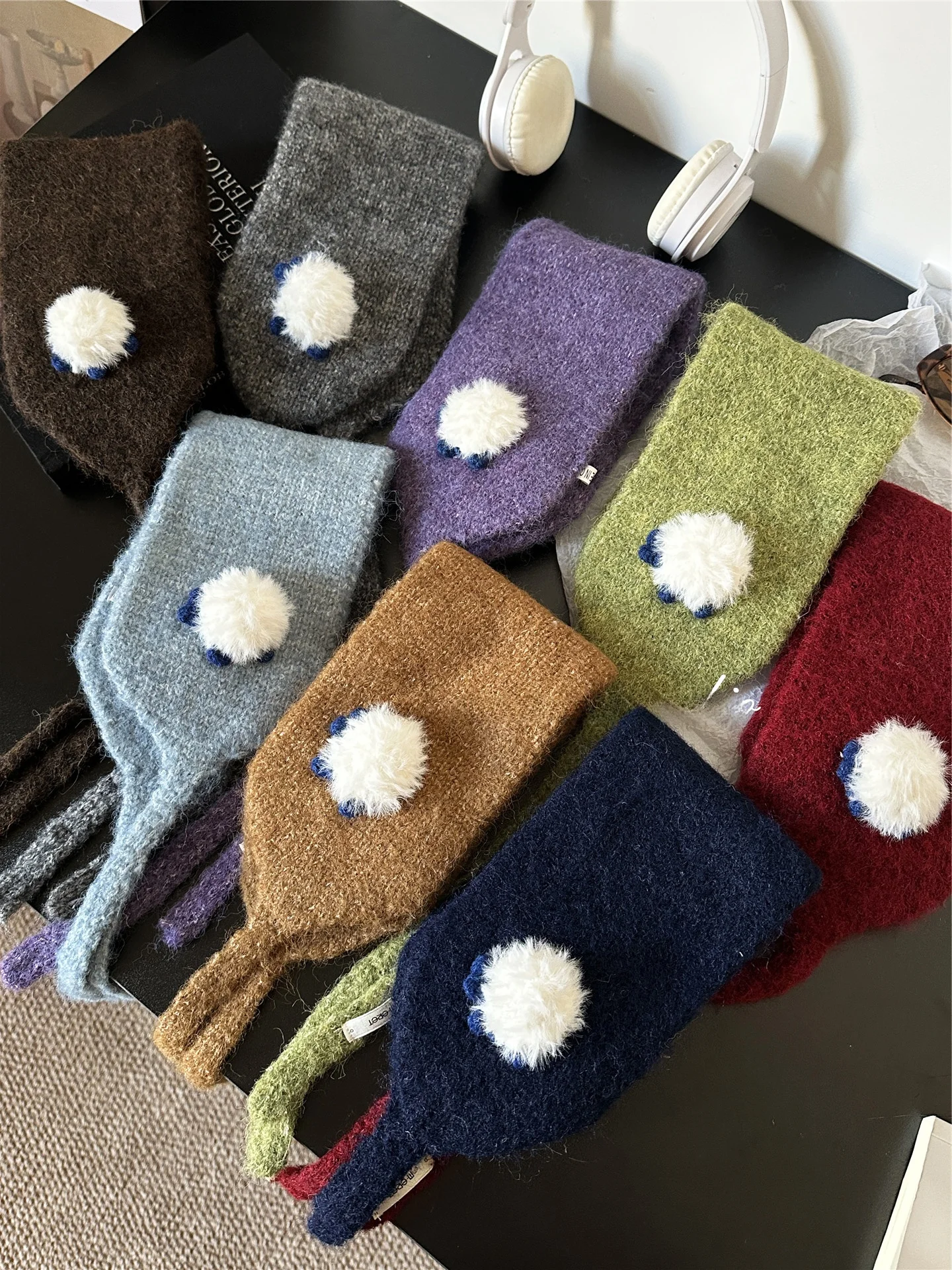 cache-oreilles-tricotes-chauds-style-feminin-jolis-et-adaptes-a-toutes-les-saisons-cache-oreilles-pour-velo-automne-hiver-nouvelle-collection-accessoire-de-mode