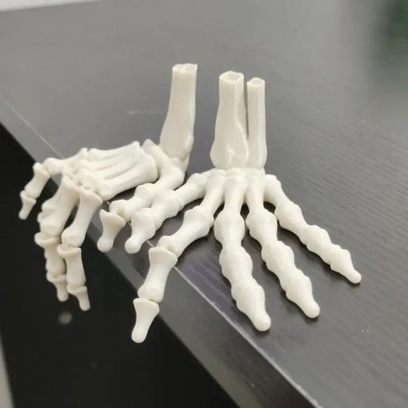 Esqueleto de articulación Flexible realista, estampado 3D, modelo de mano, fantasma, decoración de fiesta de Halloween, adorno para el hogar, 1 Uds./1 par