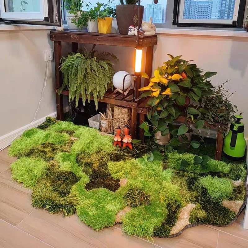 Green grass moss irregular carpet, other colors and sizes can be made in stock.