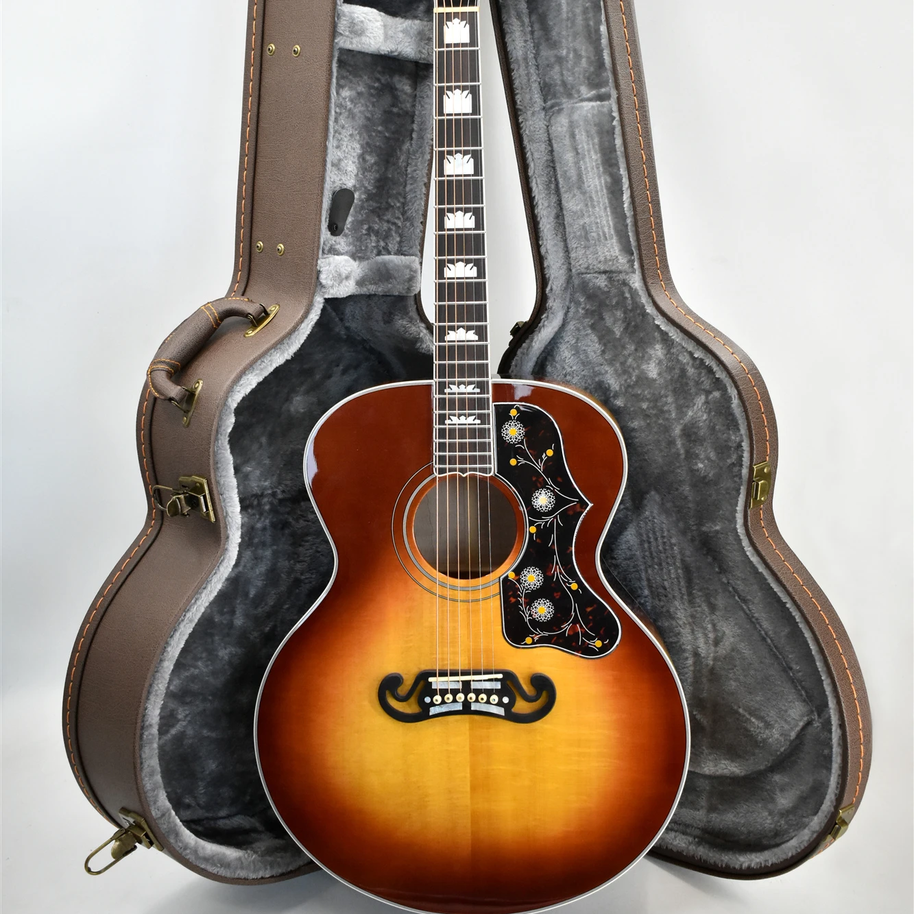 

Geake JD-200 43-Inch All Solid Acoustic Guitar Sunburst Style