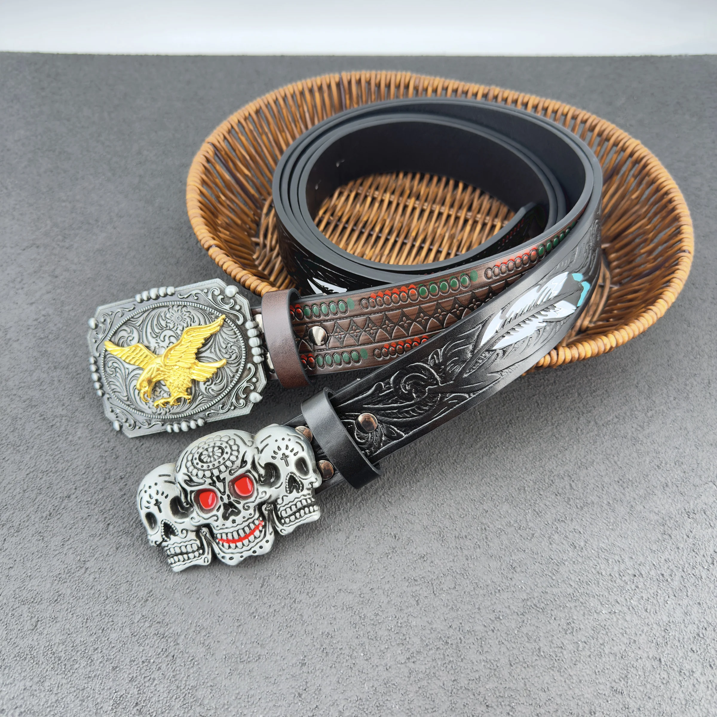 

Цельный темный череп ужасов в западном ковбойском стиле, большой резной орел, пряжка с тиснением из цинкового сплава, модный поясной ремень в стиле панк f