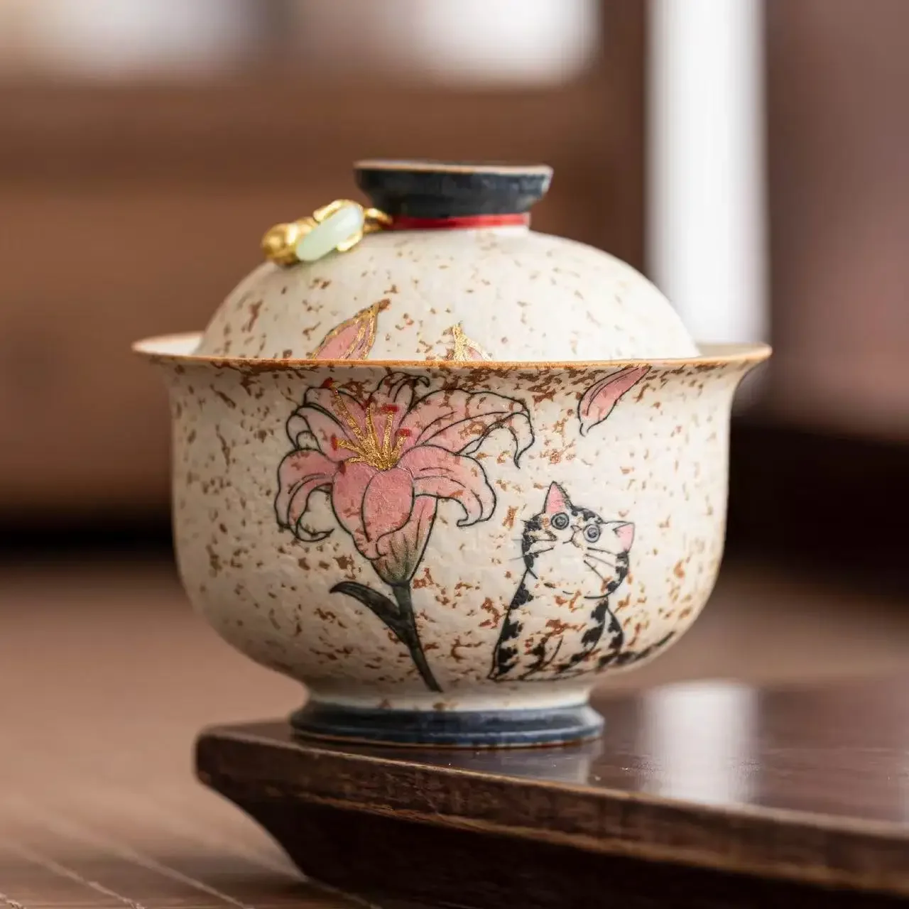 100ML Blue and White Flint Red Round Cover Bowl Lily Cute Cat with Cover Tea Bowl Tea Maker Gaiwan Ceramic Kung Fu Tea Set Gifts