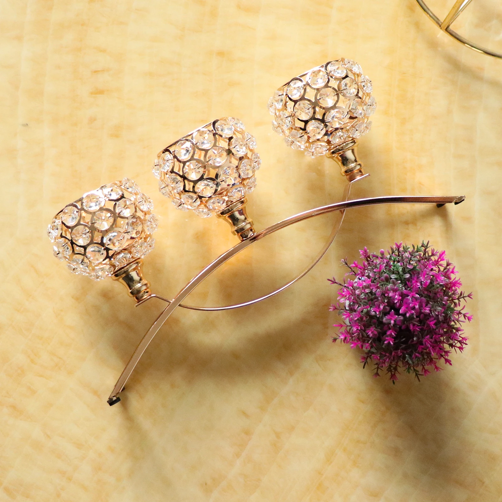 Crystal Candle Holder with 3 Arms Candlestick Tealight Candle Holder for Wedding Party Table Centerpiece Decoration