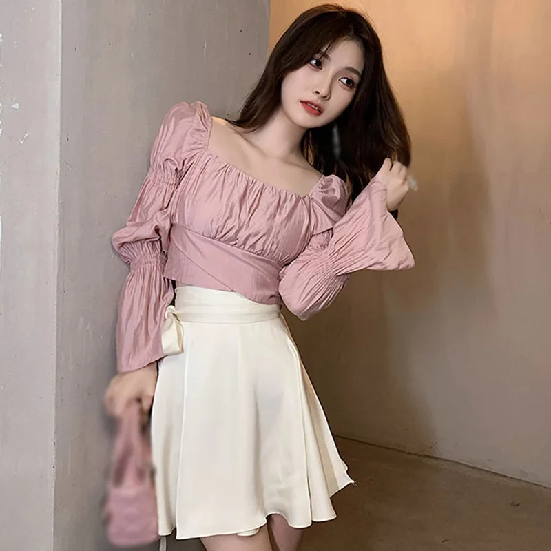 Long Sleeves Flare Sleeve Flowy Tops Women Sexy Blouse Solid Color Bowknot Design Square Collar Solid Color Versatile Elegant