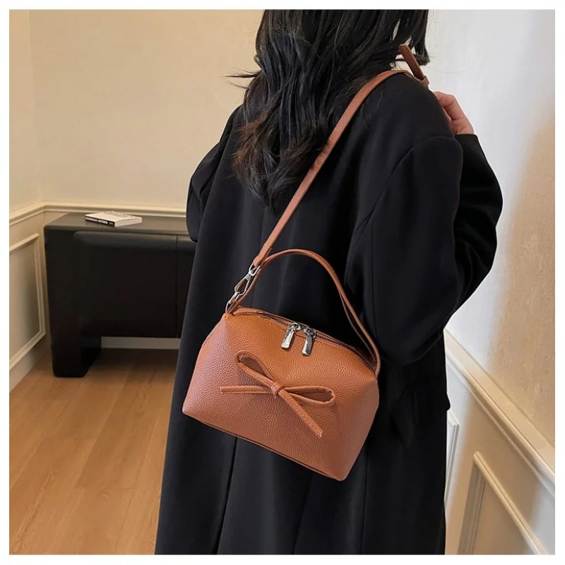 

Стильные женские сумки из кожи гепарда в полоску с модным знаменитым элегантным легким повседневным эффектом ​