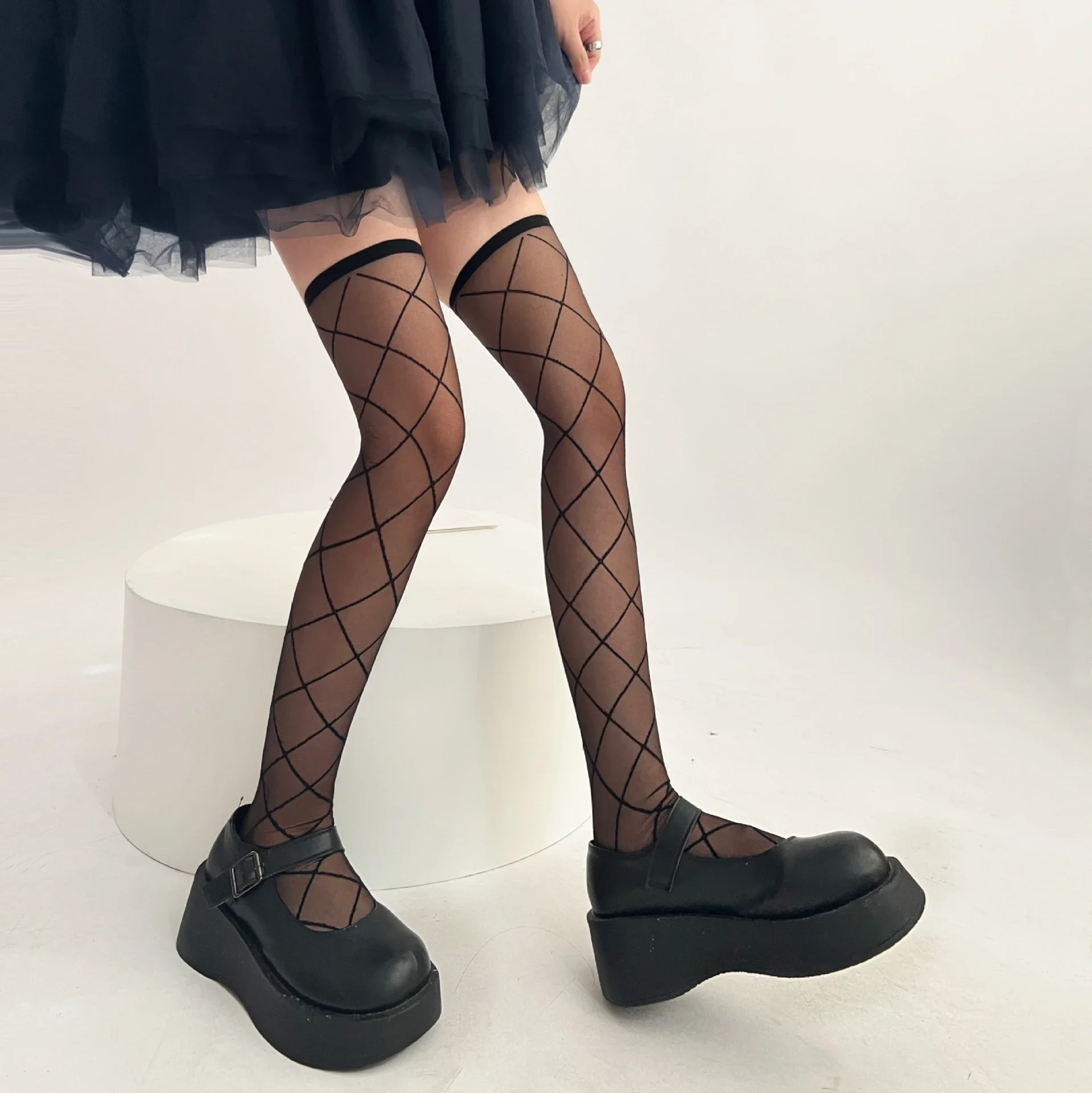 New Diamond Grid Stockings for Women Lingerie Lolita Costume Japanese JK Girl Cross Line Black White Silky sheer Stocking medias