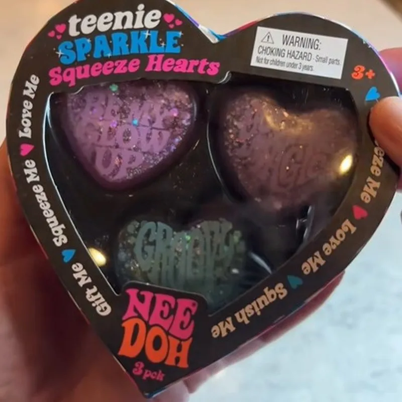 Needoh Mini Valentinstag Squishy Spielzeug Langsam Aufsteigende Weiche Knete Fidget-Spielzeuge Stress- und Angstlinderung Quetschspielzeug für Schüler Geschenke
