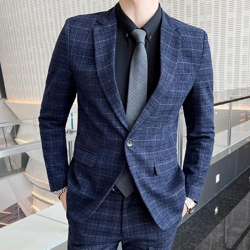 2023 Plaid Suit 3 Piece Korean Version Slim Business Casual Formal Suit Groom Wedding Dress Groomsmen Blazers Jacket Pants Vest