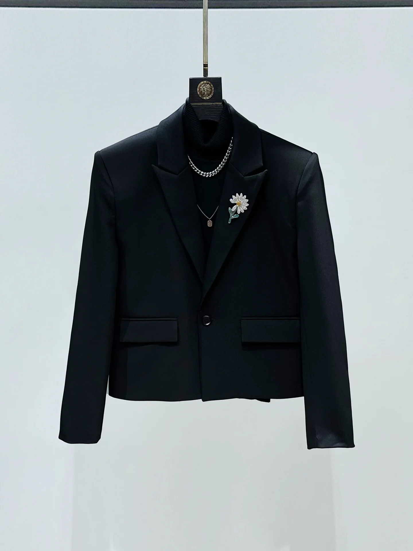 

Original New Men's ort Bla Suit Jaet Single Button Design with Chest Pin High-End Feelings Casual Faion Spring Autumn