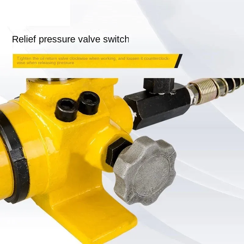 CP-180 Ultra-High Pressure Hydraulic Hand Pump Manual Pump Hydraulics Large Oil Volume High Pressure Oil Pump
