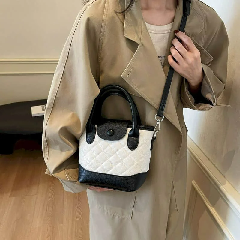 

Crossbody Bags Korean Style Versatile Bucket Bags Harajuku Lady Luxury Bags Designers PU Zipper Underarm Bags Hot Selling Item