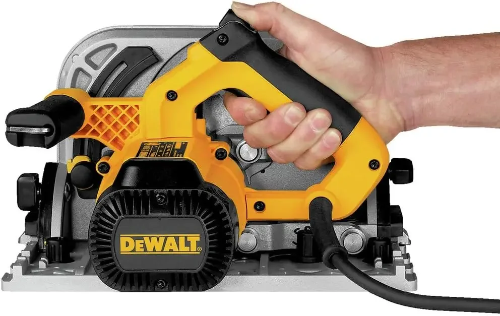 

DEWALT Circular Saw, 6-1/2-Inch, TrackSaw Kit (DWS520K)