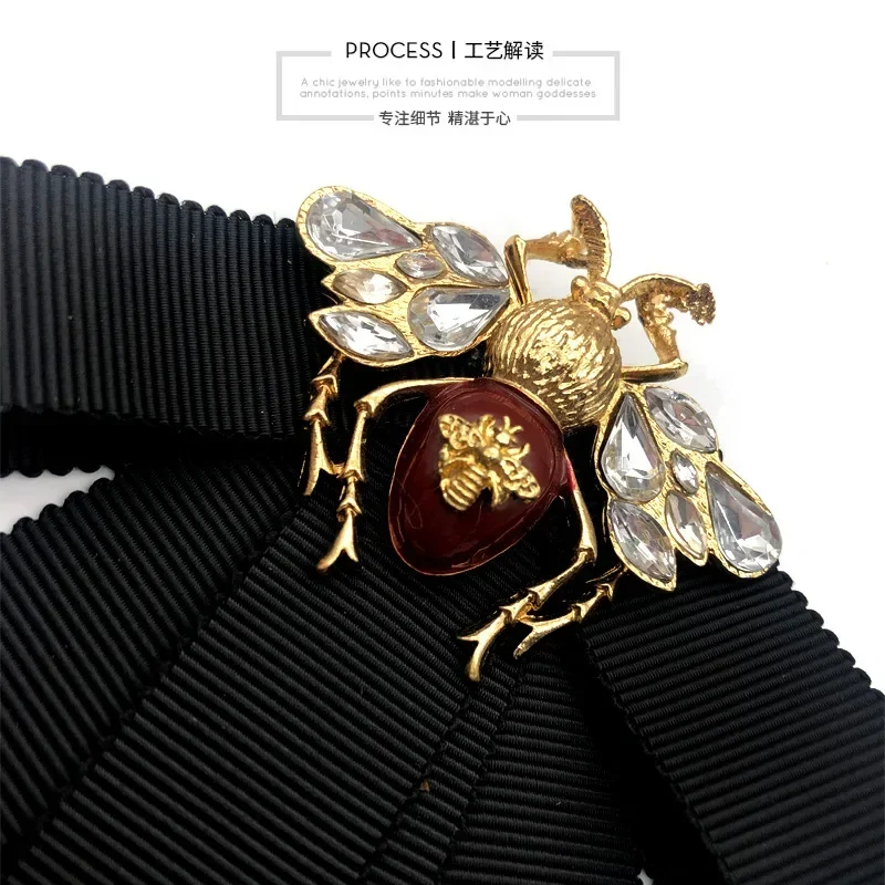 Korean Version of Retro Black Bee Bow Tie Brooches Fashion Men's and Women's College Style Shirt Accessories