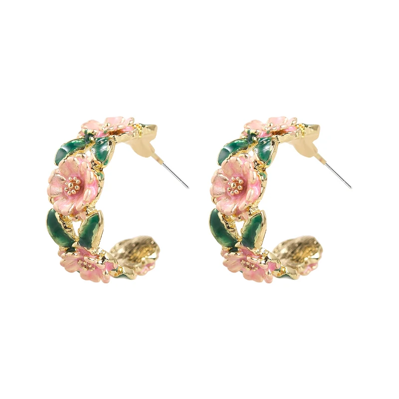 

Chinese enamel flower C-shaped earrings, retro round high-value earrings