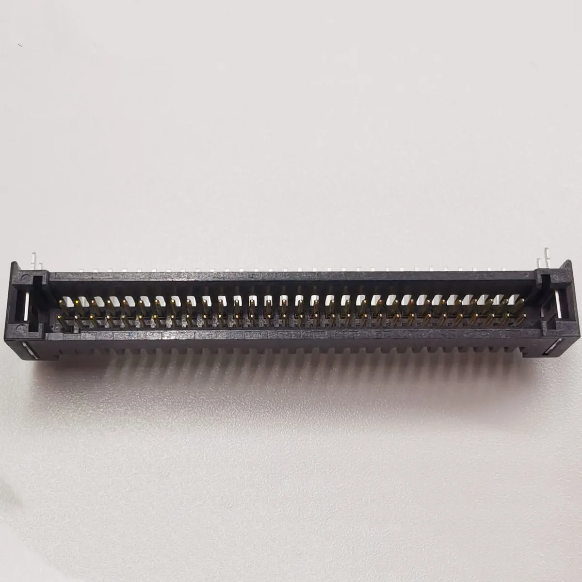 TFM-130-01-F-D-RE1-WT  1.27MM 60pin 2-Row Male Connector