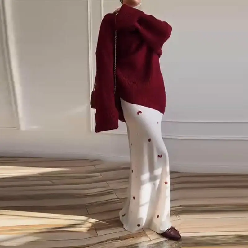 

2025 New Fashion Long Sleeve Knitted Top And Printed Long Skirt Women's Set Casual Style Winter Collection Cross-Border