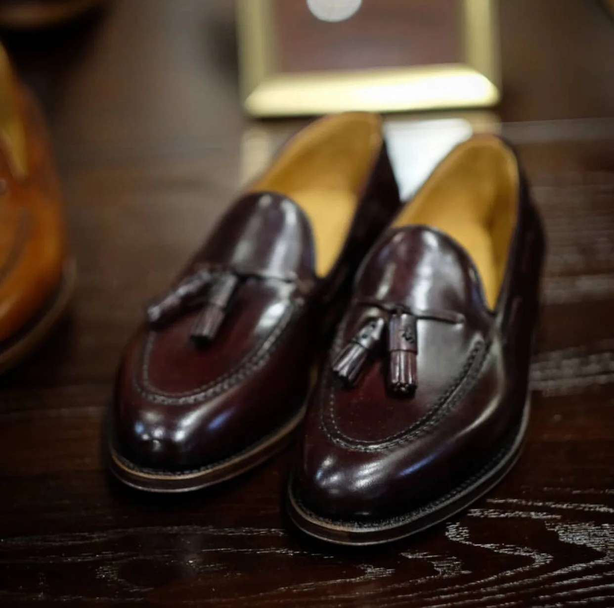 Luxury Classic Style Tasseled Genuine Leather Set Foot Men\'s Shoes Loafers