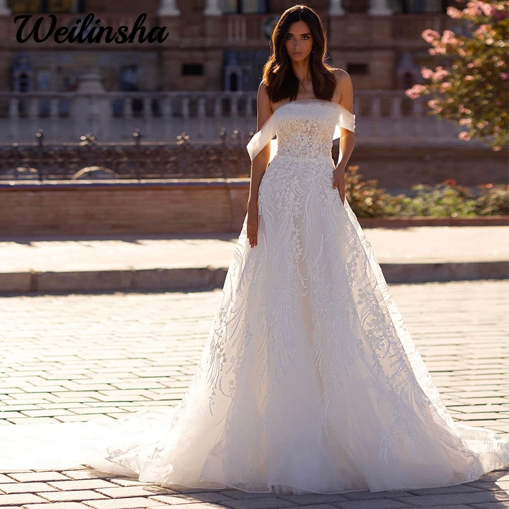 Customized Women Bohemian Wedding Dress Luxury A Line Off The Shoulder Apliques Bridal Gowns Tulle Court Train Backless Dresses
