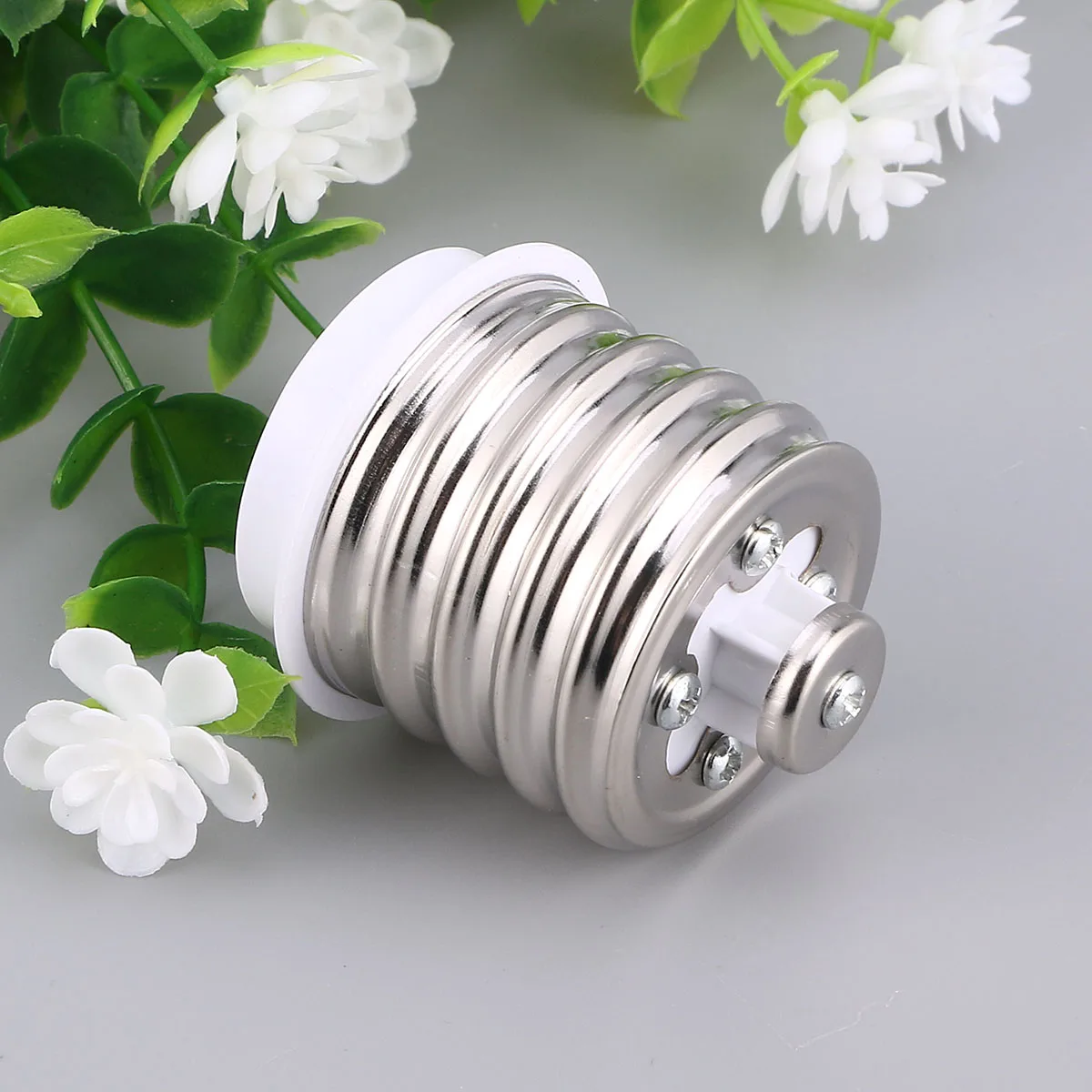 4Pcs E40 to E27 Socket Adapter Light Bulb Holder Converter Compatible with All Voltage LED Bulbs E40 to E27 Converter