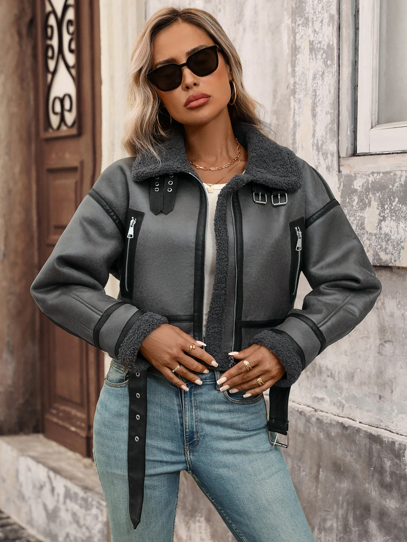 

Winter Women Faux Lamb Fur Leather Short Jacket Lapel Zipper Bomber Aviator Coat