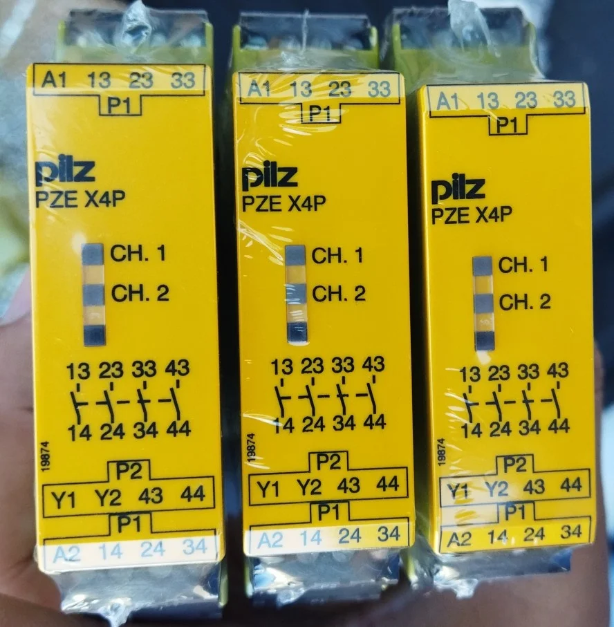 

PZE X4P Serial Number 777585 New Original Genuine Pilz PILZ Safety Relay 2022 Production