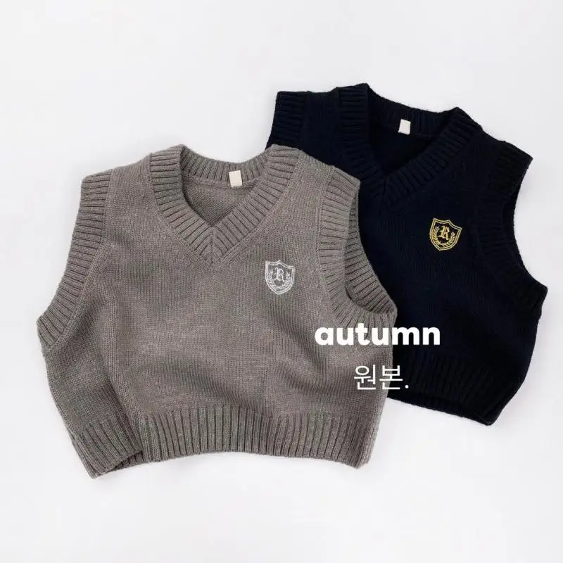 

2025 Autumn New Children Preppy Style Knit Vest Boys Girls Sleeveless V-neck Sweater Baby Casual Knitwear Cotton Kids Clothes