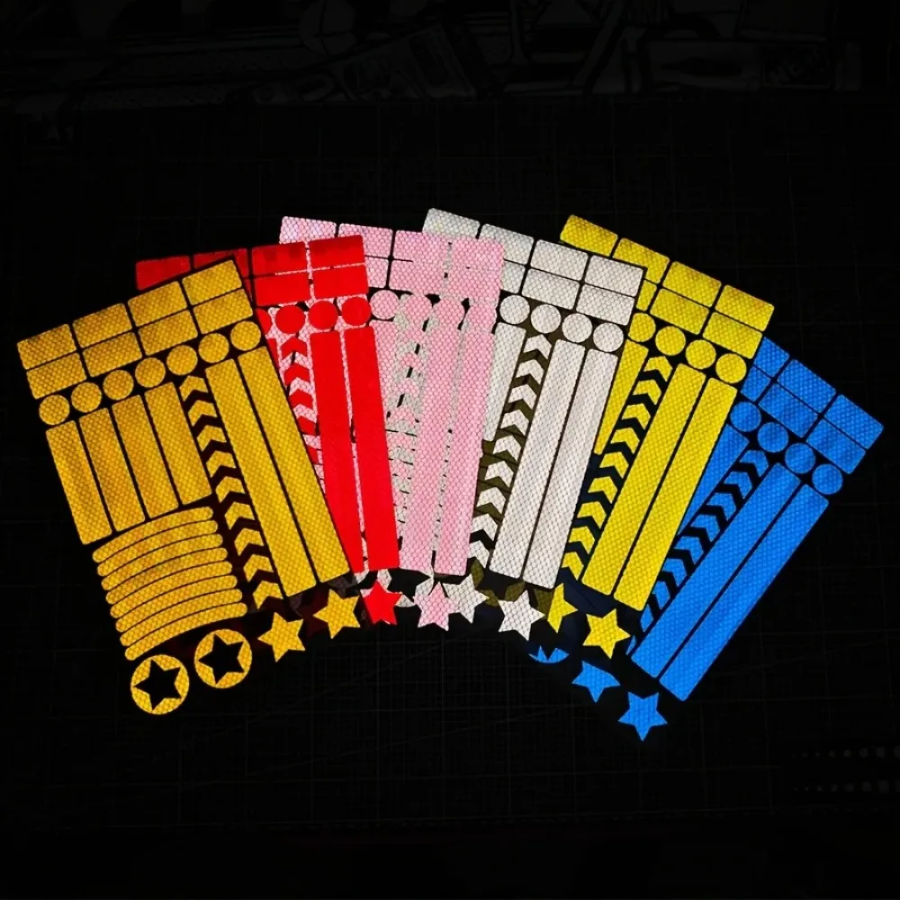 42 pieces. Various styles. Motorcycle stickers. For nighttime use. Safety stickers for children's travel. Helmet stickers.