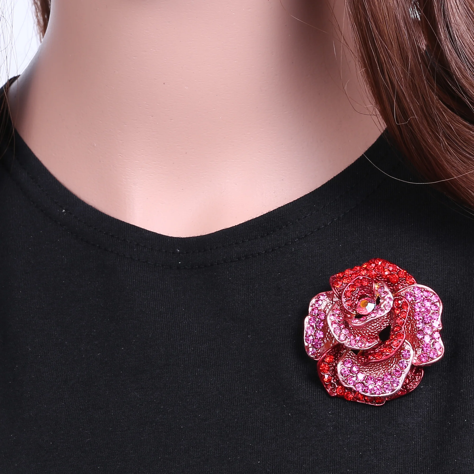 Rinhoo Rhinestone Large Rose Flower Brooch For Women Fashion Elegant Bouquet Wreath Plant Pins Scarf Clip Wedding Bridal Jewelry