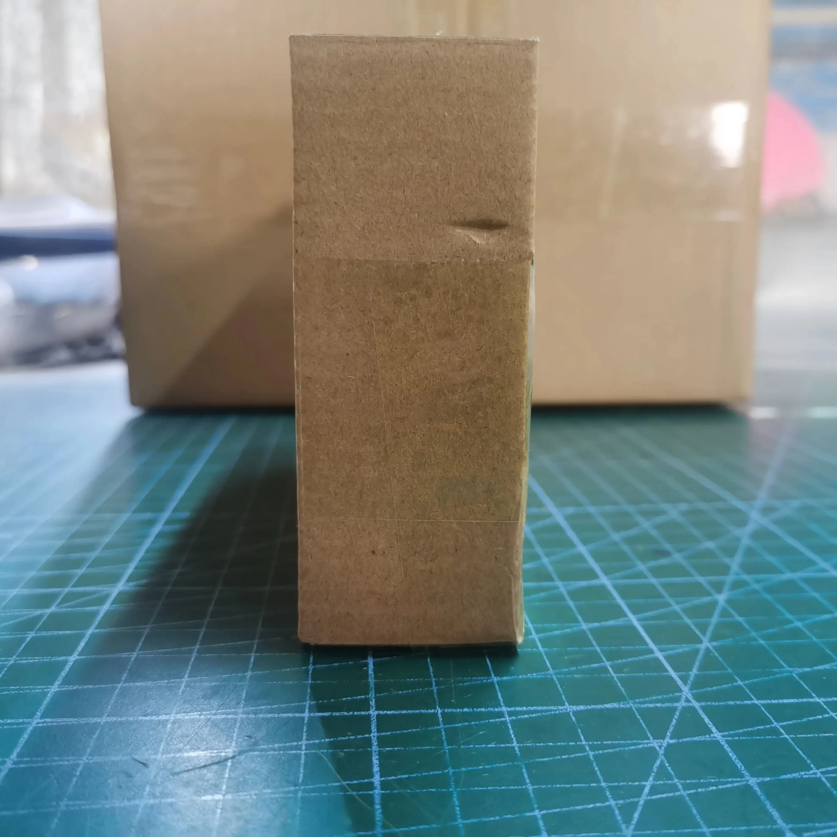 1030-エコフレンドリーな樹脂や金属製の中国製モデル6個を注文-素晴らしい贈り物！