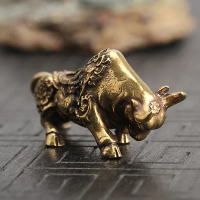 Copper Bull Ornament Vintage Crafts Ornament Miniature Figurines Copper Animal Desk  Tea Pets Decorations Brass Crafts