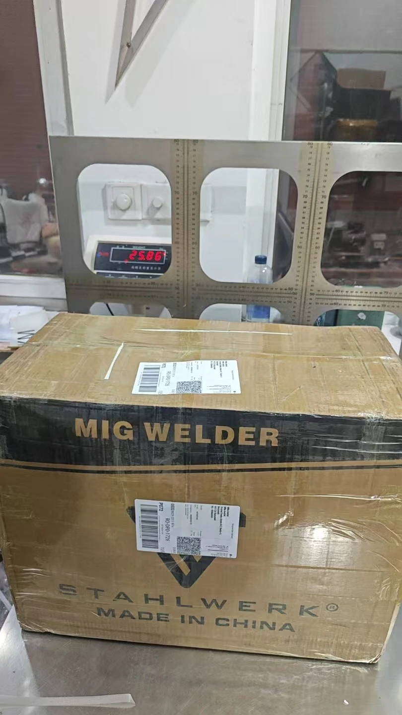 

5 in 1 Laser Welding Machine Popular Design Mig Welding Machine 200AMP 110V-220V Dual woltage Industrial Plasma cutting Machine