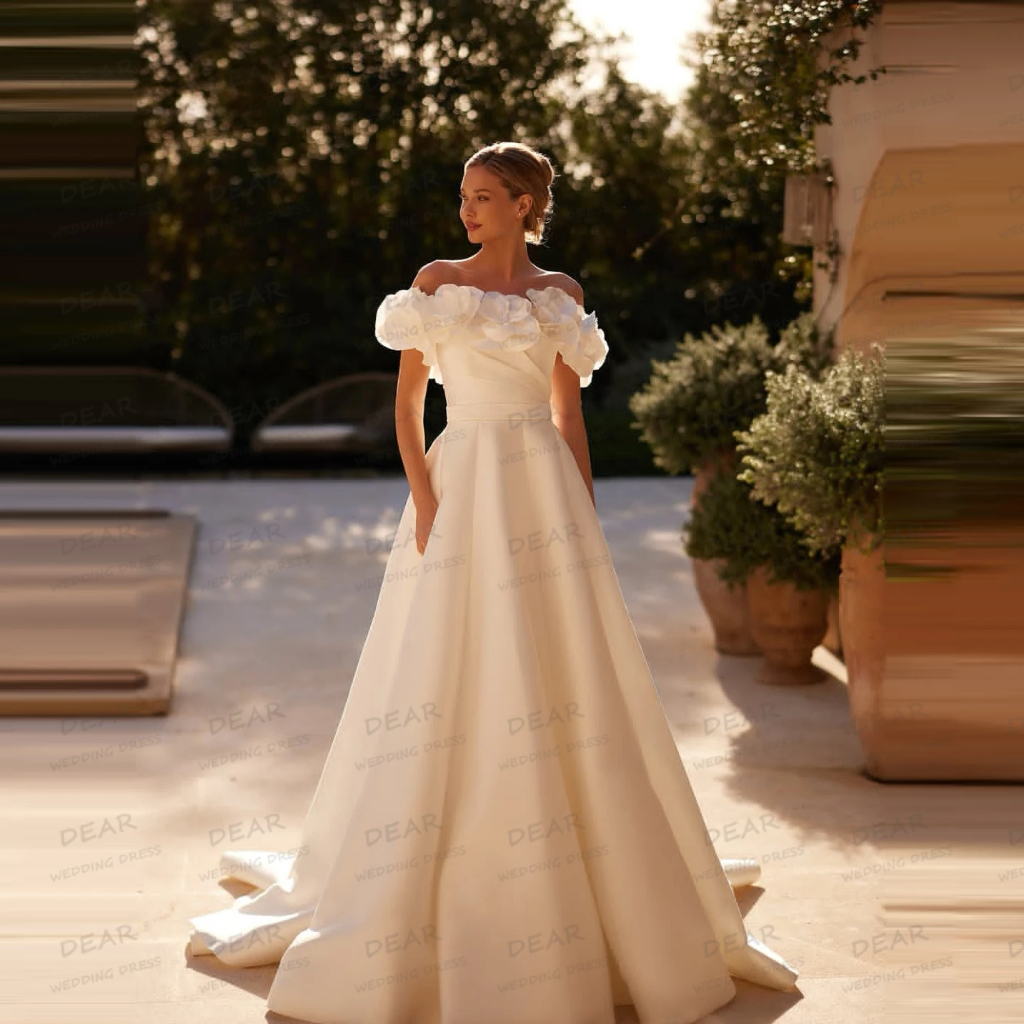

Elegant Wedding Dresses Women's A Line Off Shoulder 3-D Flowers Princess Backless Satin Bride Gowns Vestidos De Novia Customized