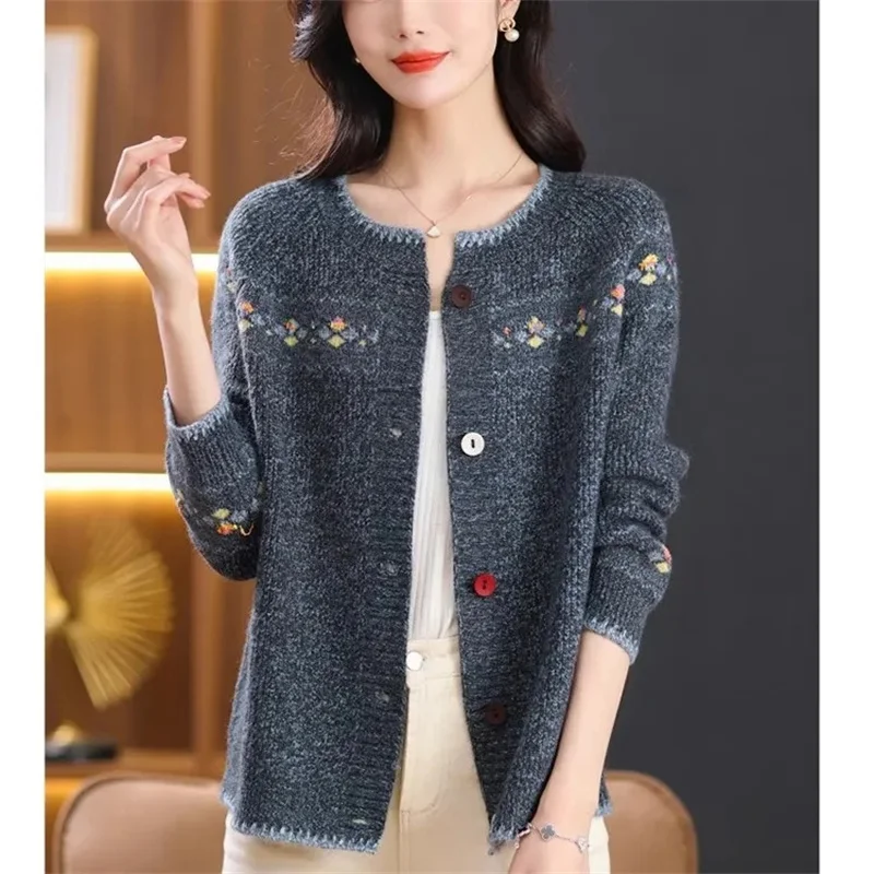 Retro Style Female Jacquard Weave Knitting Tops New Ladies Cardigan Knitwear Spring Autumn Women Loose Fitting Sweaters Jacket