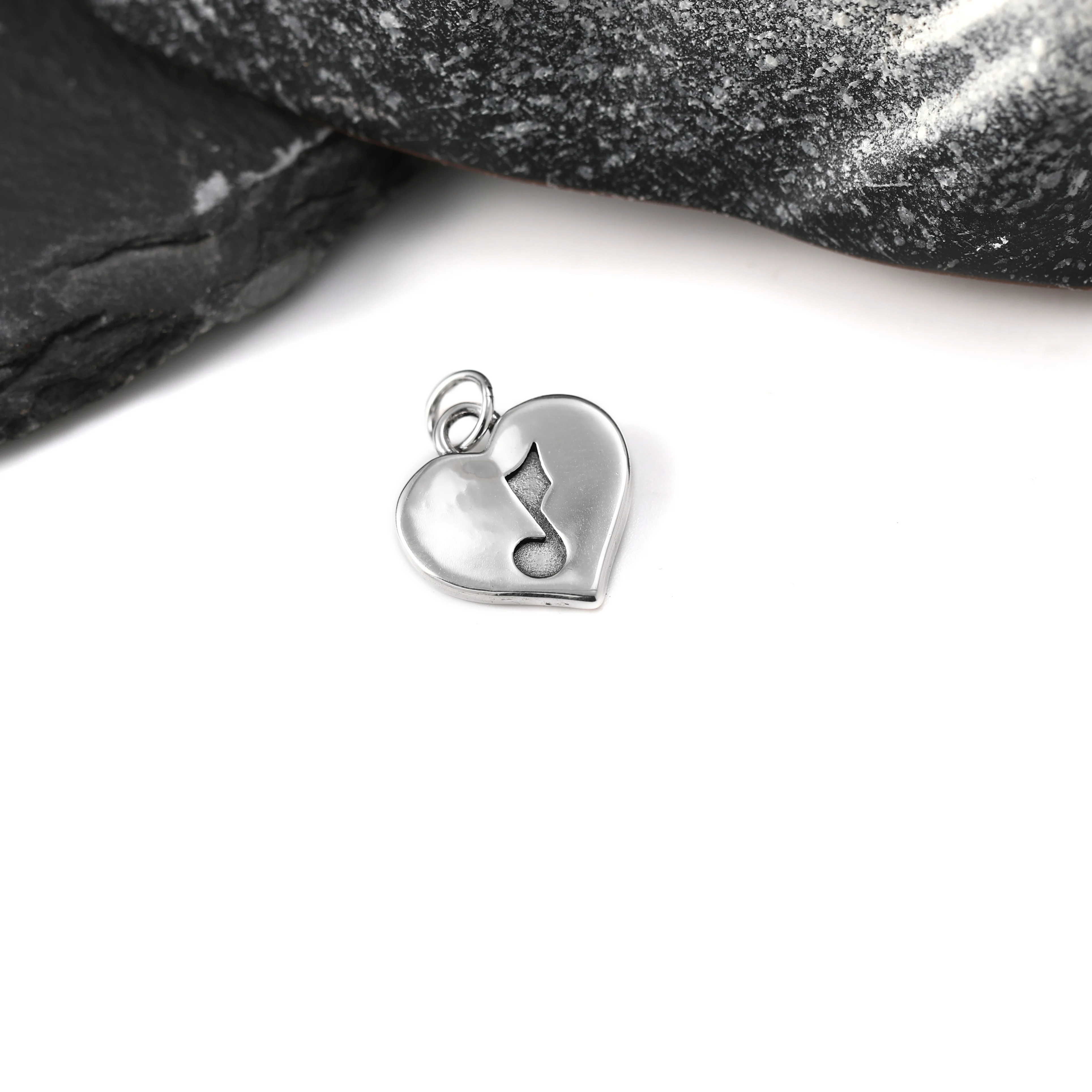 

DJ113 authentic 925 sterling silver fashionable and exquisite keychain accessory, Joyful melody pendant