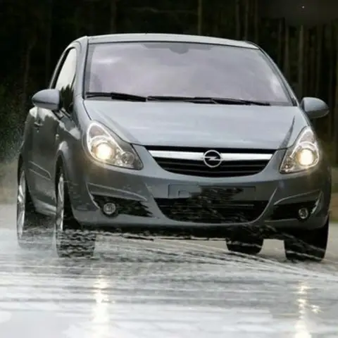 10 best sales opel emblem black - №1