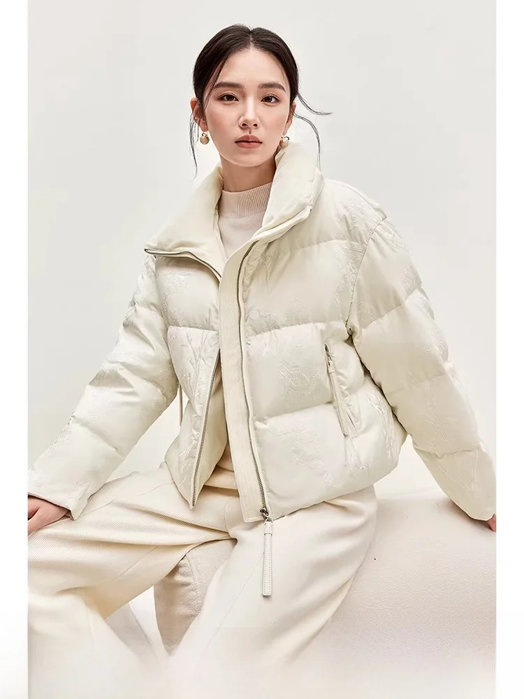 

Белая короткая куртка с вышивкой и воротником-стойкой, женская зимняя модная легкая роскошная куртка для невысоких женщин, верхняя одежда