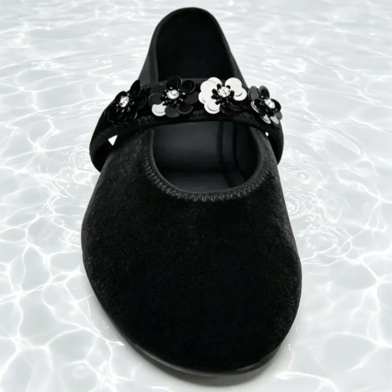 Luxury Designer Ballet Flats Women Unique Sequin Flower Decoration Mary Jane Shoes Comfort Lightweight Velvet Soft Sole Loafers