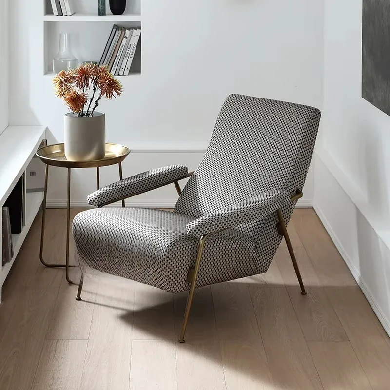 

Современная мебель известного бренда, кресло для отдыха, гостиная, тканевое кресло для отдыха с золотыми ножками, одиночный ленивый диван, кресло