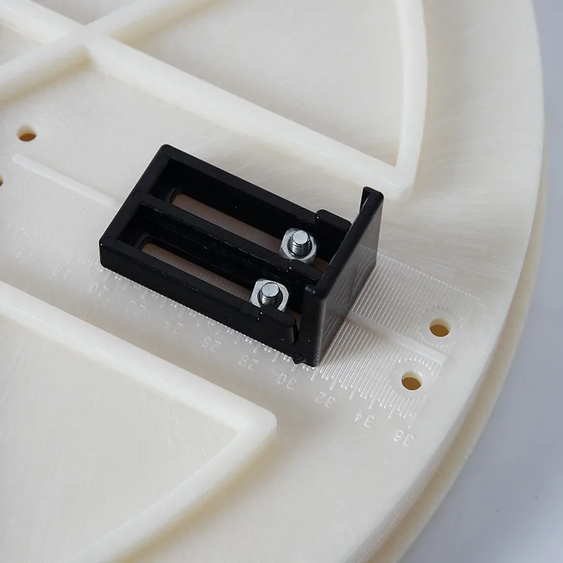 Drawing machine tools, vase bowl, embryo trimming pottery ABS material trimming clip, trimmer