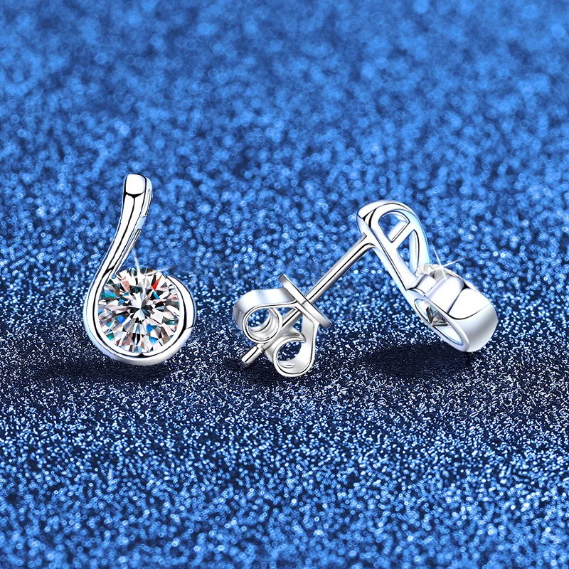 PT950 Platinum 1 Carat Moissanite Music Note Versatile Earrings - Eye-catching 1ct moissanite, simple music note