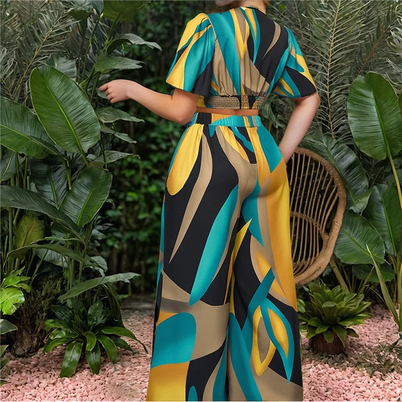 ชุดเซ็ท 2 ชิ้น สำหรับผู้หญิง เสื้อครอปแขนสั้น กางเกงขายาวทรงกว้าง ชุดลำลองเข้าชุดสำหรับฤดูร้อน รุ่น A09P