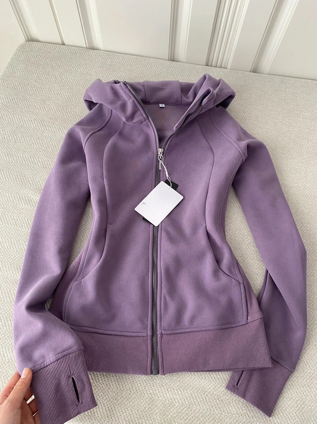 Purple Sweatshirt Jacket Women's Stylish Early Autumn Spring Shoulder Length Slim Fit Unique Beautiful Commute Style Zipper P...