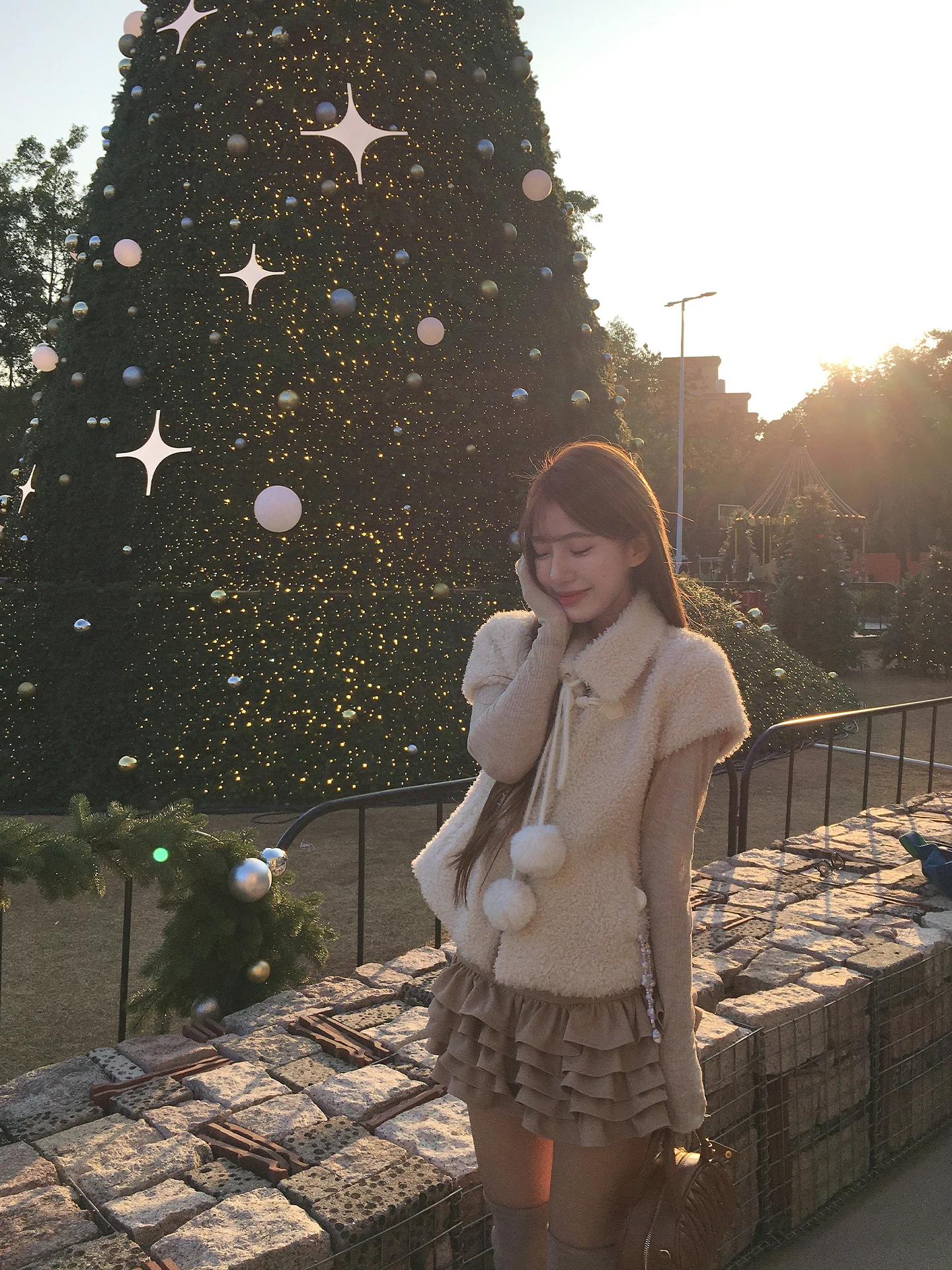 

Khaki High Waist Cake Skirt Heavy Work Anti-Wrinkle A-Line Skirt Women's Autumn Winter New Sle Commute Korean Version