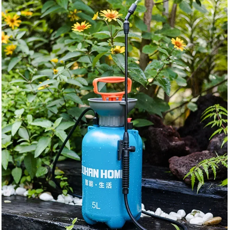 Manual Pressurized Sprayer, Disinfection Special Spraying Device, Compact Home Watering Can Ideal for Watering & Car Washing