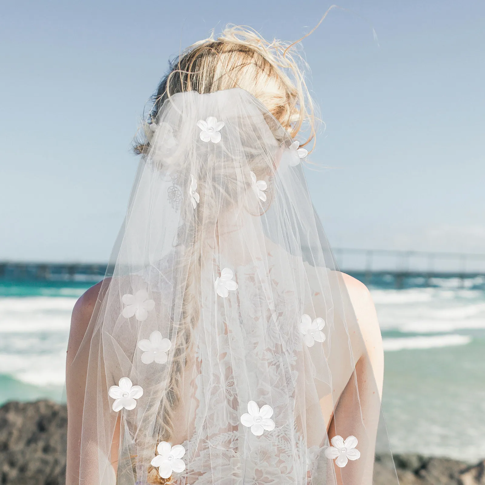 

Белая свадебная фата с цветочными украшениями и гребнем, элегантная, из мягкого тюля, с цветочными аппликациями, для невесты, для девичника